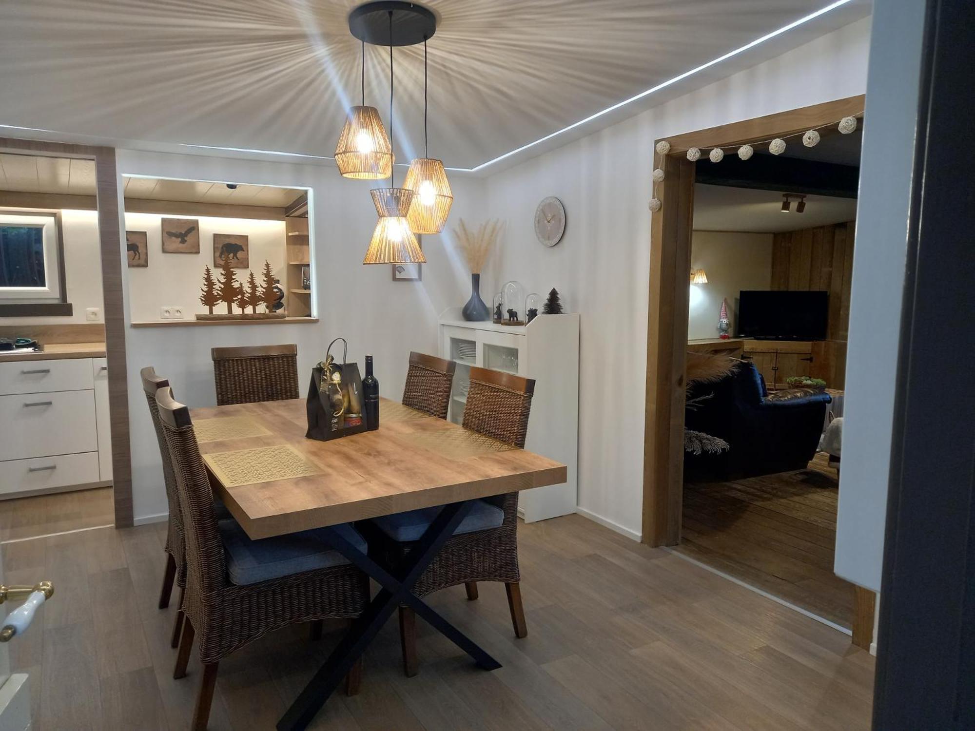 Villa Le Chalet Du Lac à Robertville Extérieur photo