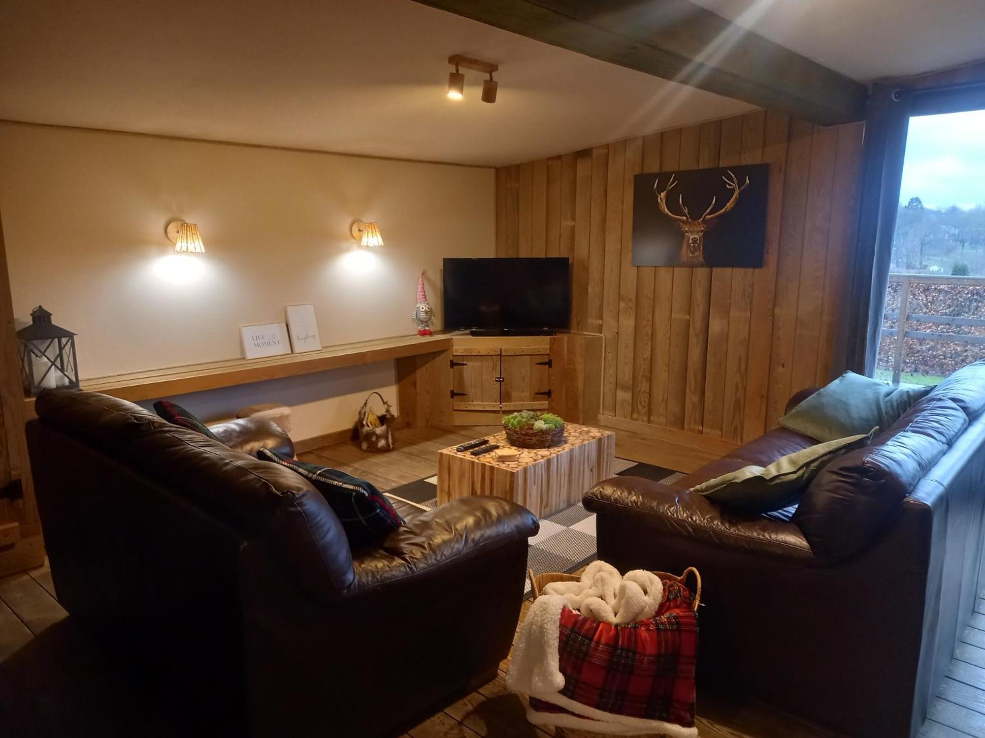Villa Le Chalet Du Lac à Robertville Extérieur photo